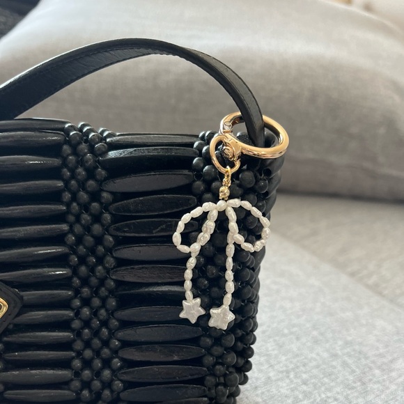 Freshwater Pearl Bow Bag Charm - Picture 3 of 5